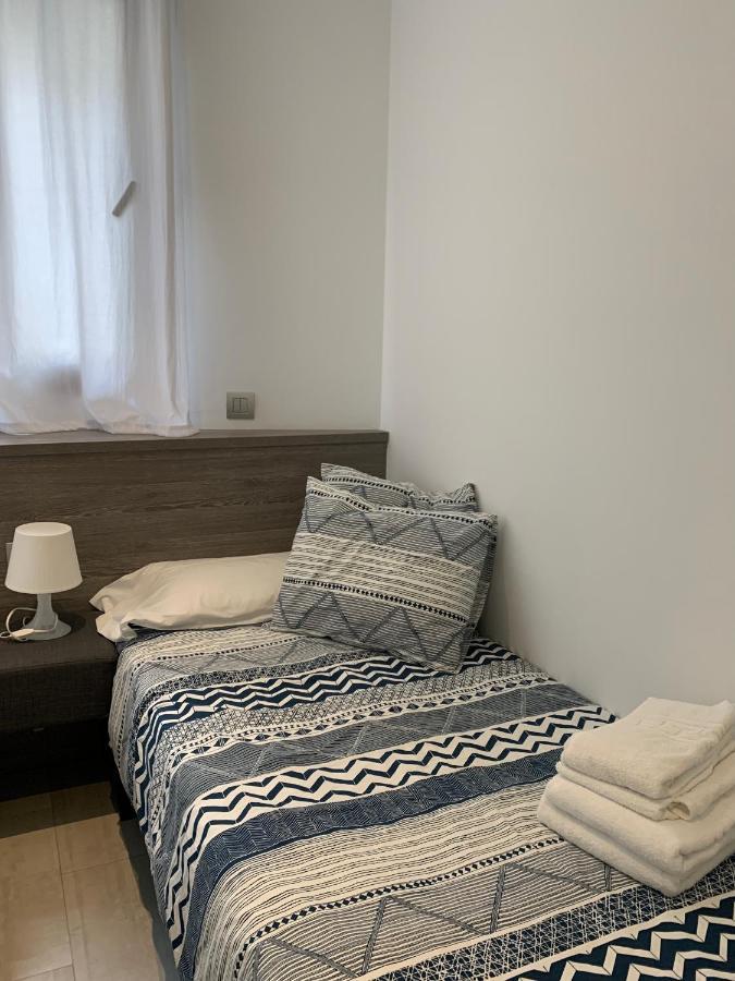 Apartaments El Cine Ρόζες Εξωτερικό φωτογραφία